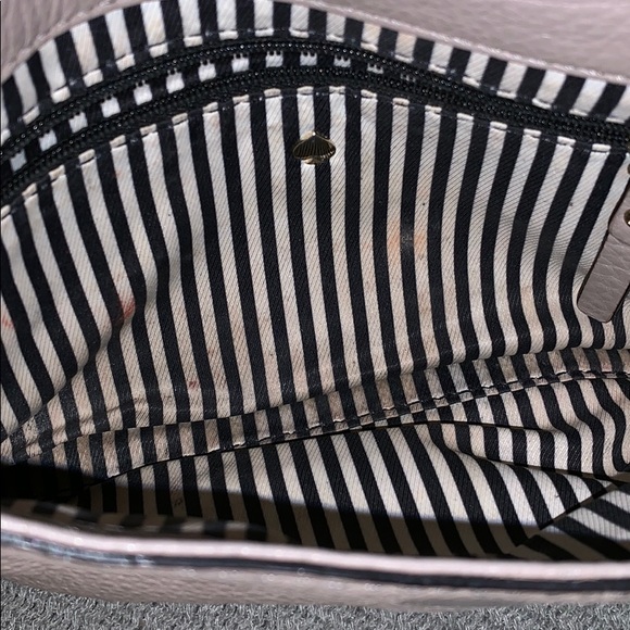 Kate spade crossbody purse . FINAL MARK DOWN !!! - Picture 5 of 6